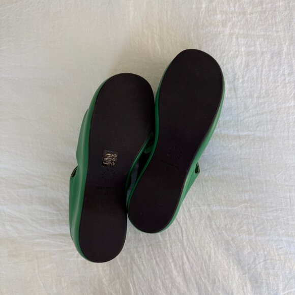 SIMON MILLER Bubble Clog Sandal - Picture 6 of 11